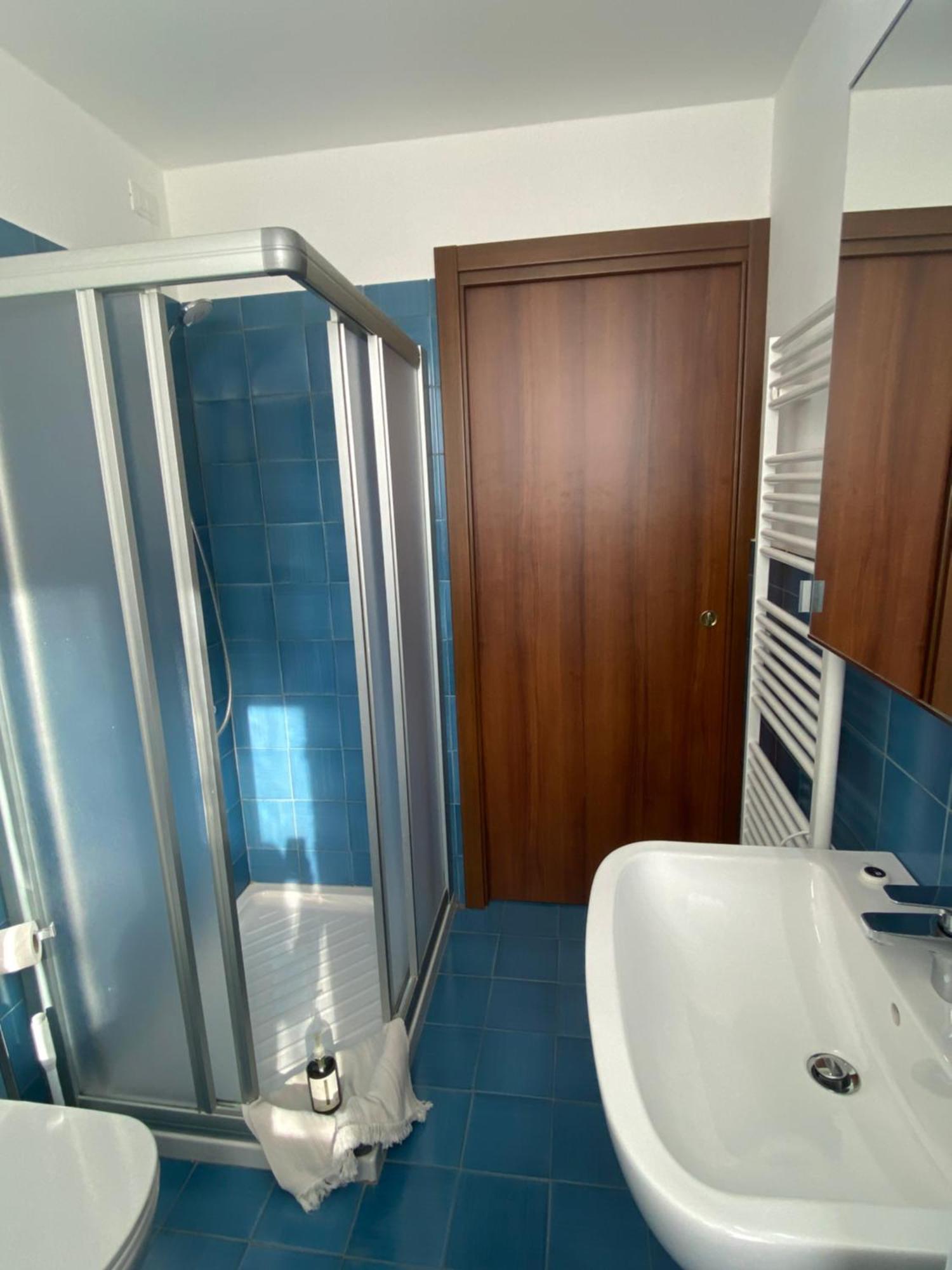 Apartamento Residenza Cipressi E Olivi Verona Exterior foto